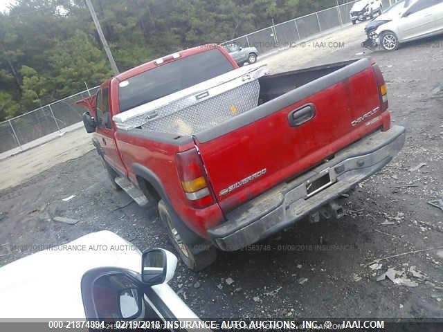 1GCHC291X2E137437 - 2002 CHEVROLET SILVERADO C2500 HEAVY DUTY RED photo 3