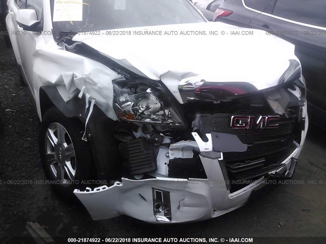 2GKFLVEK1F6340352 - 2015 GMC TERRAIN SLE WHITE photo 6