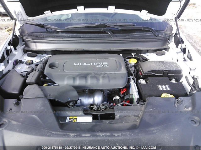 1C4PJMCB9JD531045 - 2018 JEEP CHEROKEE LATITUDE Biały zdjęcie 10