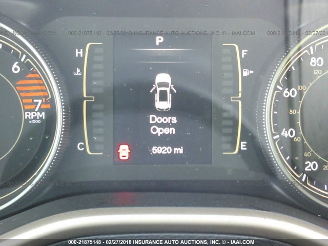 1C4PJMCB9JD531045 - 2018 JEEP CHEROKEE LATITUDE Biały zdjęcie 7