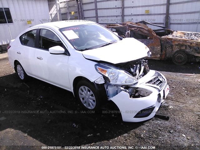 3N1CN7AP3HL865713 - 2017 NISSAN VERSA S/S PLUS/SV/SL WHITE photo 1