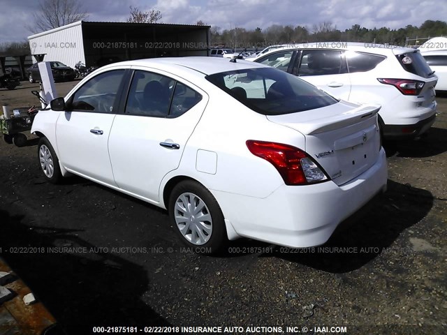 3N1CN7AP3HL865713 - 2017 NISSAN VERSA S/S PLUS/SV/SL WHITE photo 3