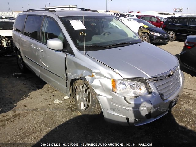 2A4RR5D16AR214070 - 2010 CHRYSLER TOWN & COUNTRY TOURING SILVER photo 1