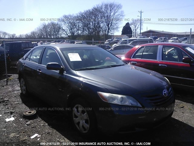 4T1BE46KX7U183044 - 2007 TOYOTA CAMRY NEW GENERATION CE/LE/XLE/SE GRAY photo 1