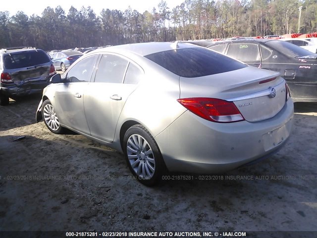 W04GR5EC1B1034461 - 2011 BUICK REGAL CXL SILVER photo 3