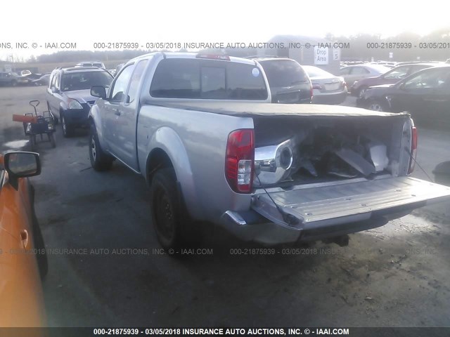 1N6AD06W17C400871 - 2007 NISSAN FRONTIER KING CAB LE/SE/OFF ROAD SILVER photo 3