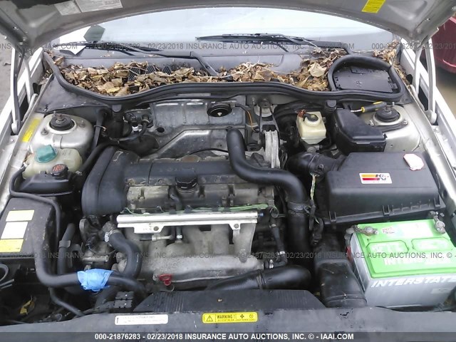 YV1LZ56D1Y2713199 - 2000 VOLVO V70 XC/SE SILVER photo 10