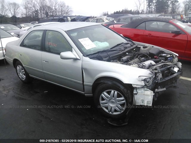 4T1BG22K61U056478 - 2001 TOYOTA CAMRY CE/LE/XLE 银色 照片 1