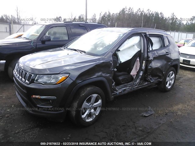 3C4NJCBB7JT137573 - 2018 JEEP COMPASS LATITUDE 灰色 照片 2