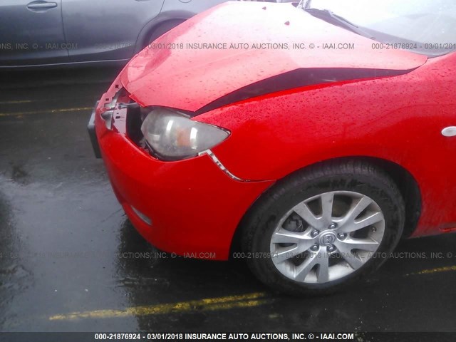 JM1BK12G581837335 - 2008 MAZDA 3 I RED photo 6