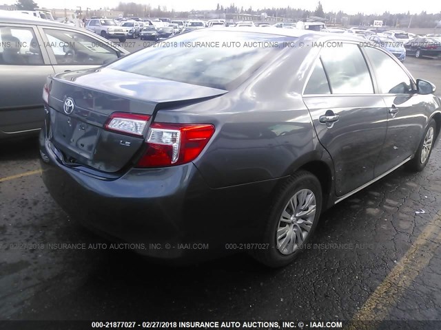 4T1BF1FKXEU370745 - 2014 TOYOTA CAMRY L/SE/LE/XLE GRAY photo 4