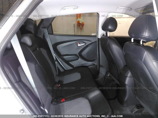 KM8JUCAC7BU121635 - 2011 HYUNDAI TUCSON GLS/LIMITED 银色 照片 8