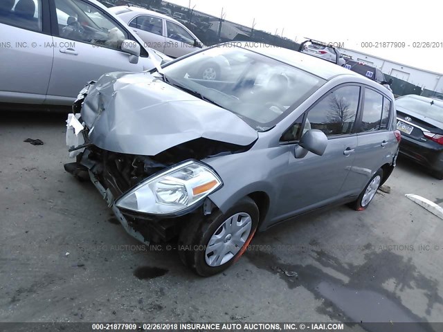 3N1BC1CPXCK296918 - 2012 NISSAN VERSA S/SL GRAY photo 2