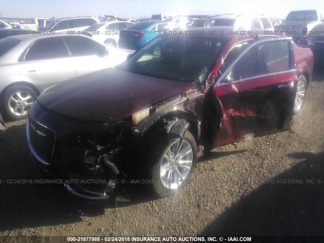 2C3CCAEGXGH269892 - 2016 CHRYSLER 300C RED photo 2