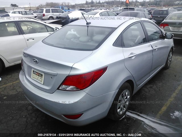 KMHCT4AE6GU958189 - 2016 HYUNDAI ACCENT SE SILVER photo 4