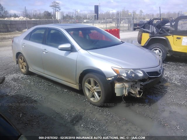4T1BF1FK3CU069019 - 2012 TOYOTA CAMRY SE/LE/XLE SILVER photo 1