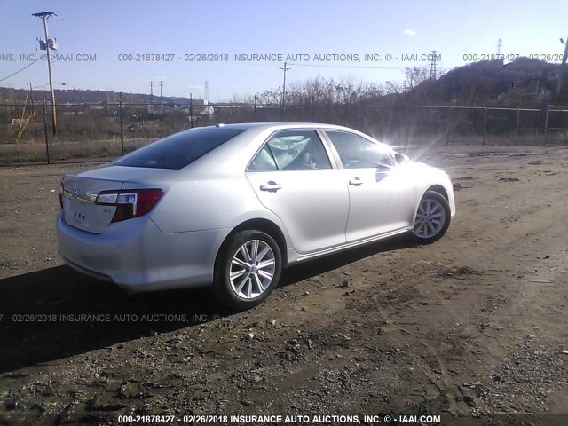 4T1BF1FK2CU517430 - 2012 TOYOTA CAMRY SE/LE/XLE SILVER photo 4