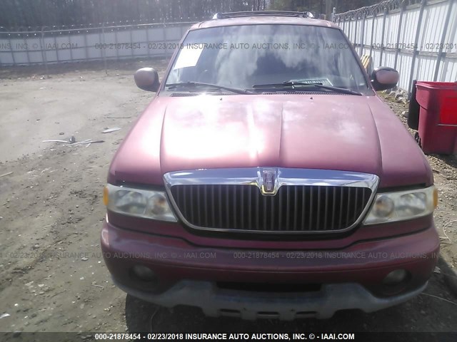 5LMRU27A9YLJ00400 - 2000 LINCOLN NAVIGATOR 红色 照片 6