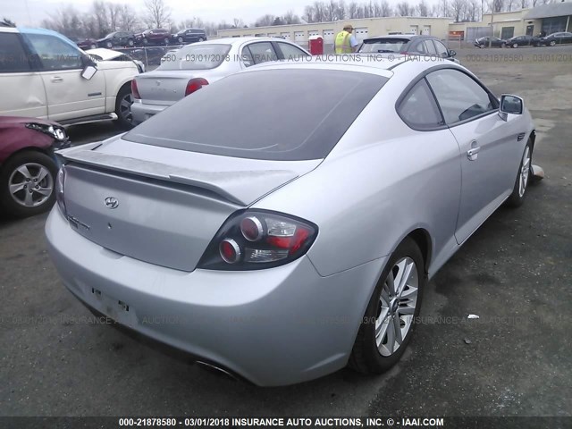 KMHHM66D68U295772 - 2008 HYUNDAI TIBURON GS SILVER photo 4