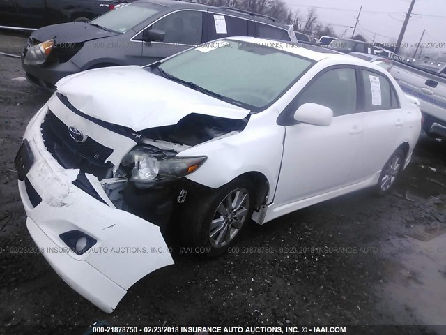 2T1BU4EE0AC303781 - 2010 TOYOTA COROLLA S/LE/XLE WHITE photo 2