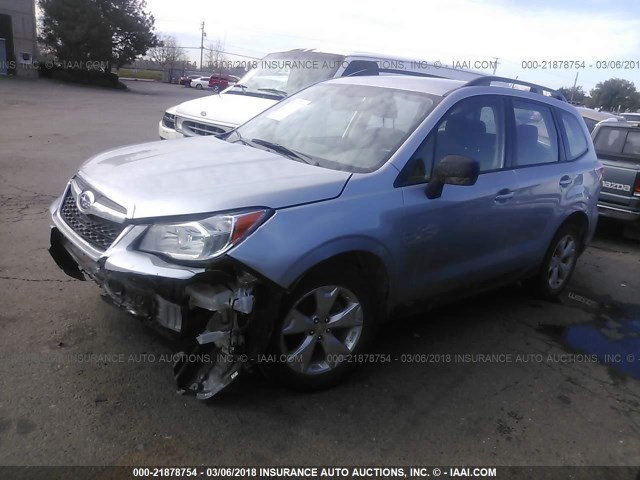 JF2SJABC2FH524524 - 2015 SUBARU FORESTER 2.5I SILVER photo 2