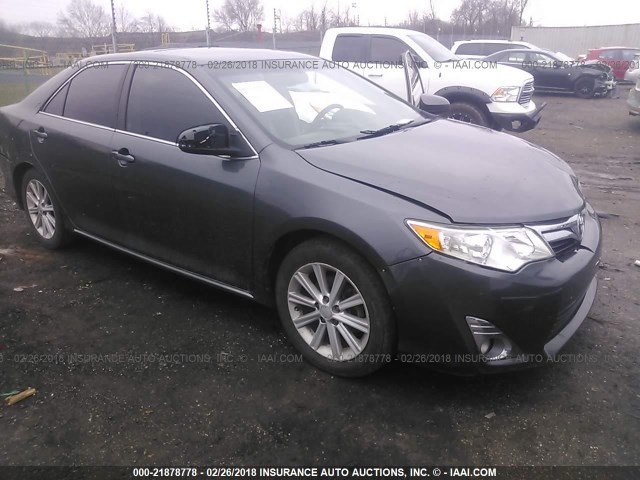 4T4BF1FK8CR270100 - 2012 TOYOTA CAMRY SE/LE/XLE GRAY photo 1