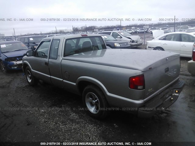 1GCCS19W718255204 - 2001 CHEVROLET S TRUCK S10 SILVER photo 3