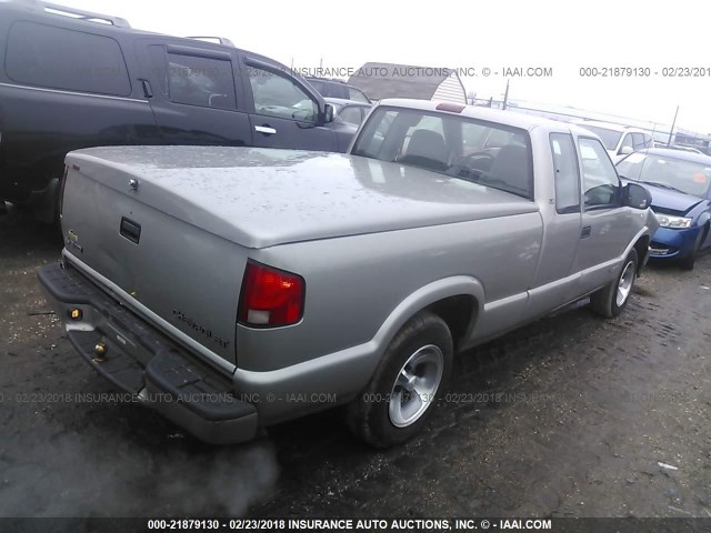 1GCCS19W718255204 - 2001 CHEVROLET S TRUCK S10 SILVER photo 4