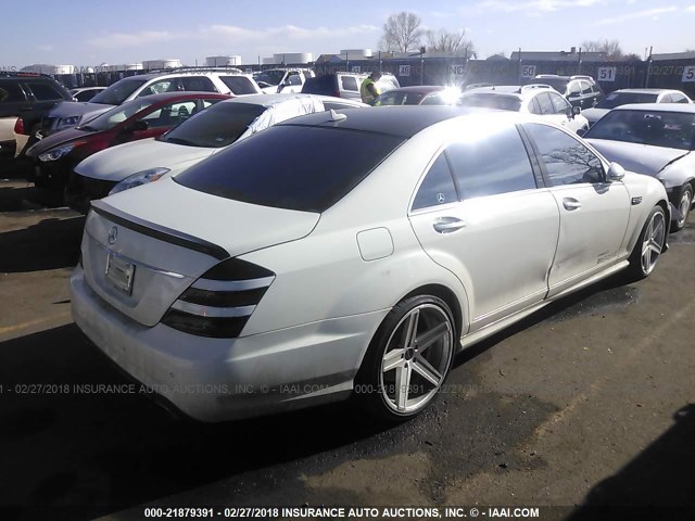 WDDNG86X68A189785 - 2008 MERCEDES-BENZ S 550 4MATIC WHITE photo 4