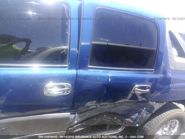 3GNEC13T33G151785 - 2003 CHEVROLET AVALANCHE C1500 BLUE photo 6