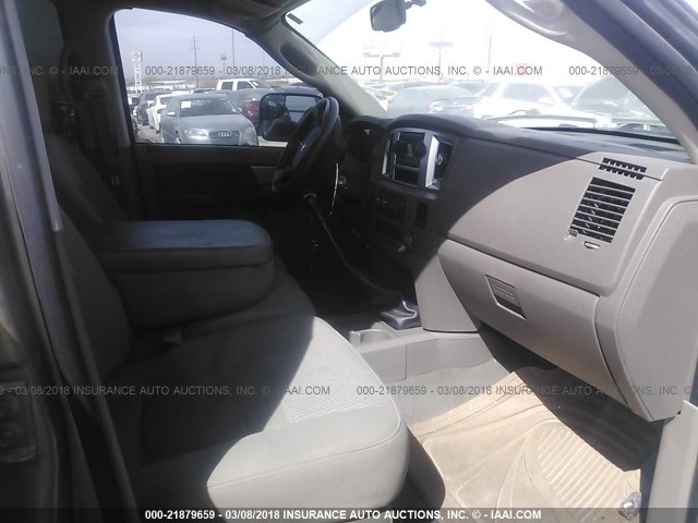 3D7KS28A18G166696 - 2008 DODGE RAM 2500 ST/SLT 金色 照片 5