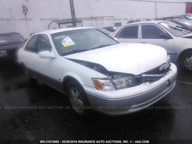 JT2BF28K410299768 - 2001 TOYOTA CAMRY LE/XLE Ақ фото 1
