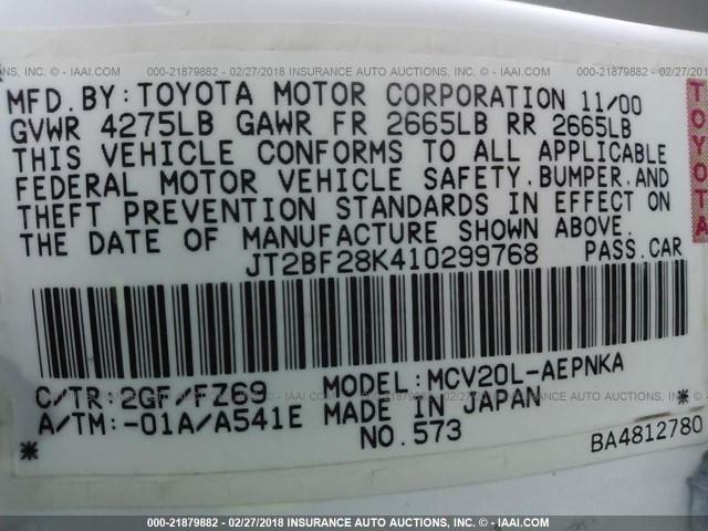 JT2BF28K410299768 - 2001 TOYOTA CAMRY LE/XLE WHITE photo 9