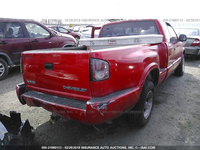 1GCCS19X9V8103911 - 1997 CHEVROLET S TRUCK S10 RED photo 4