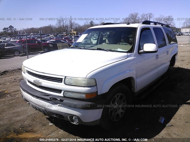 3GNFK16Z83G100614 - 2003 CHEVROLET SUBURBAN K1500 WHITE photo 2