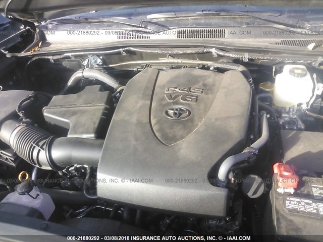 3TMCZ5AN2HM087886 - 2017 TOYOTA TACOMA DBL CAB/SR/TRDSPT/OR/PRO ნაცრისფერი ფოტო 10