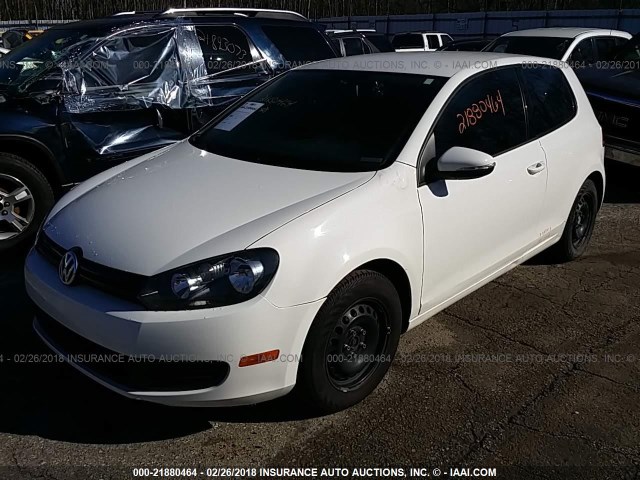 WVWAB7AJ2BW336537 - 2011 VOLKSWAGEN GOLF WHITE photo 2