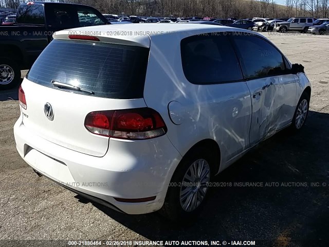 WVWAB7AJ2BW336537 - 2011 VOLKSWAGEN GOLF WHITE photo 4