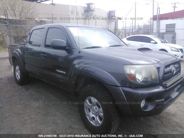 3TMJU4GN1AM093918 - 2010 TOYOTA TACOMA DOUBLE CAB PRERUNNER GRAY photo 1