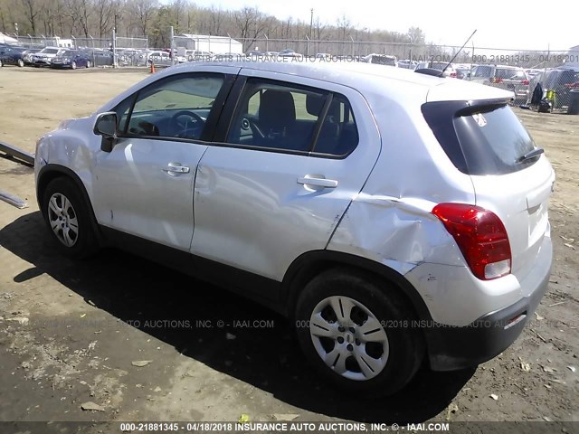 KL7CJKSB7FB076328 - 2015 CHEVROLET TRAX LS SILVER photo 3