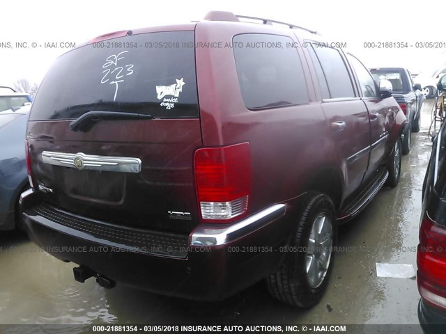 1A8HW58228F120677 - 2008 CHRYSLER ASPEN LIMITED RED photo 4