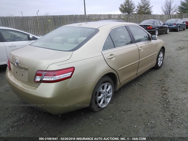 4T1BF3EKXBU203648 - 2011 TOYOTA CAMRY SE/LE/XLE GOLD photo 4