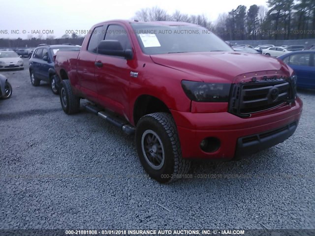 5TFUY5F18BX200433 - 2011 TOYOTA TUNDRA DOUBLE CAB SR5 RED photo 1