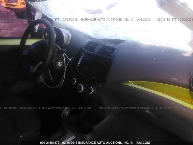 KL8CD6S94DC507433 - 2013 CHEVROLET SPARK 1LT Зеленый фото 5