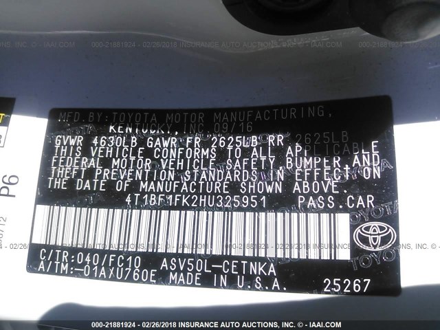 4T1BF1FK2HU325951 - 2017 TOYOTA CAMRY LE/XLE/SE/XSE თეთრი ფოტო 9