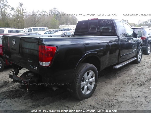 1N6AA06F28N305508 - 2008 NISSAN TITAN XE/SE/LE BLACK photo 4