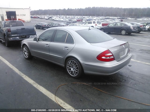 WDBUF70J63A302584 - 2003 MERCEDES-BENZ E 500 Champagne photo 3