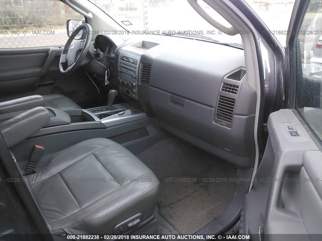 5N1AA08A55N733519 - 2005 NISSAN ARMADA SE/LE GRAY photo 5