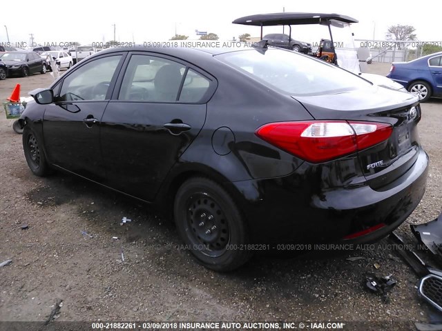 KNAFK4A67G5502934 - 2016 KIA FORTE LX BLACK photo 3