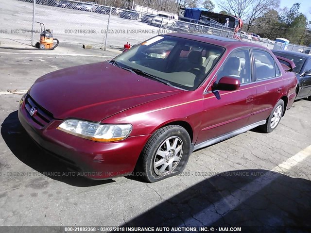 1HGCG567X2A110711 - 2002 HONDA ACCORD SE RED photo 2